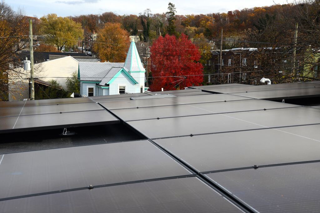 SE Washington, D.C. flatroof solar installation